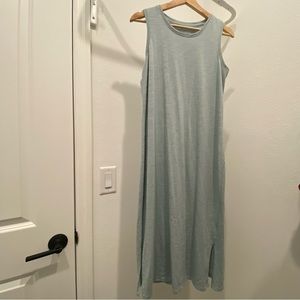 Blue mid length dress size M